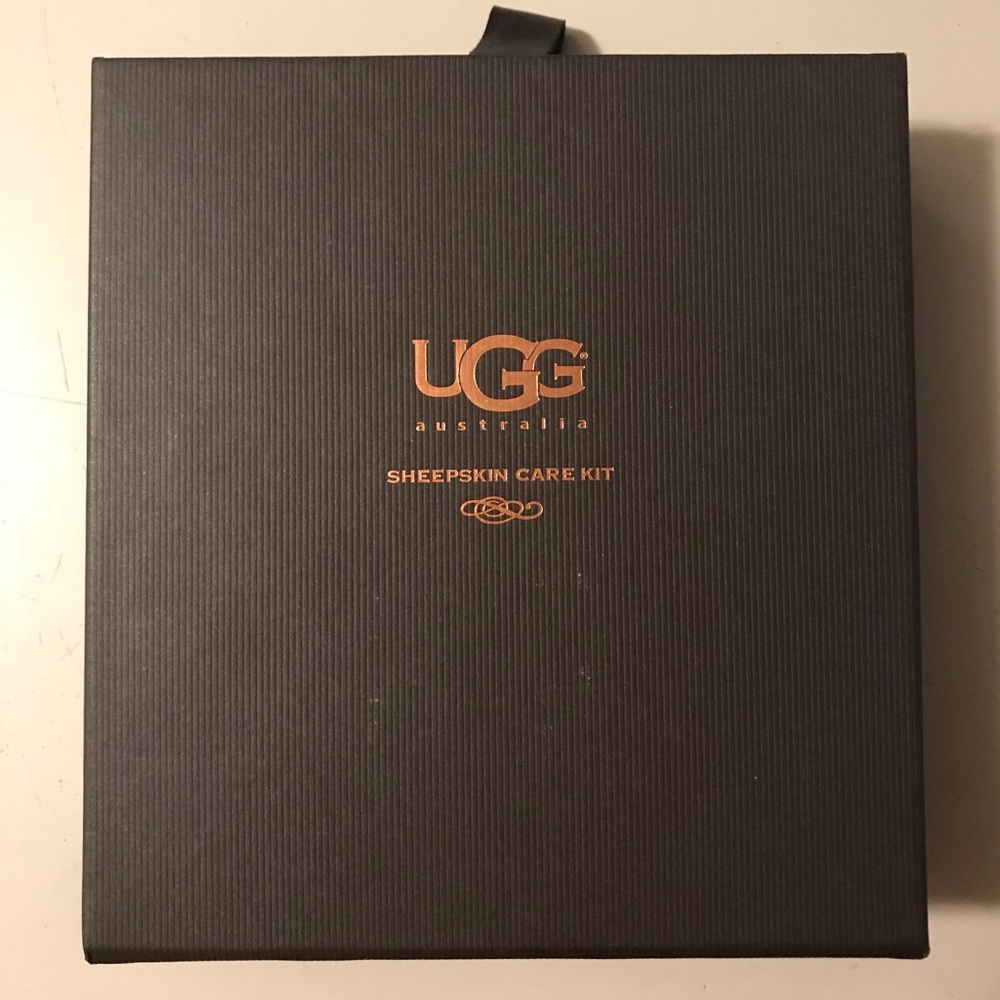 UGG Sheepskin Care Kit